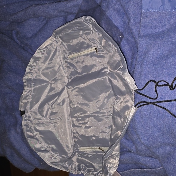 Vely Vely Cosmetics Pouch - Picture 2 of 3